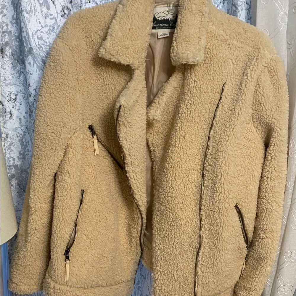Women’s Tan Sherpa Jacket